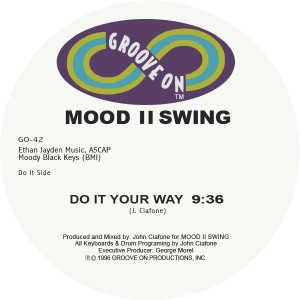 Mood II Swing/DO IT YOUR WAY 12"